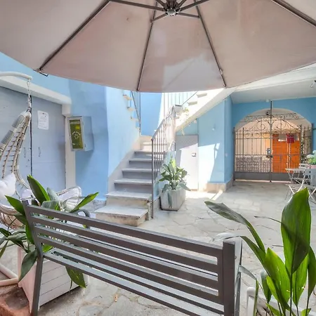 Apartment Il Vicolo Sul - Happy