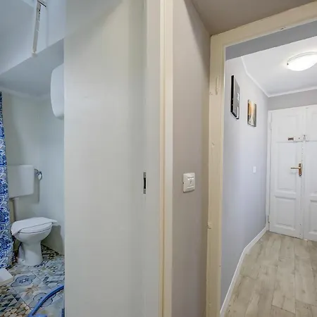 Apartment Il Vicolo Sul - Happy *